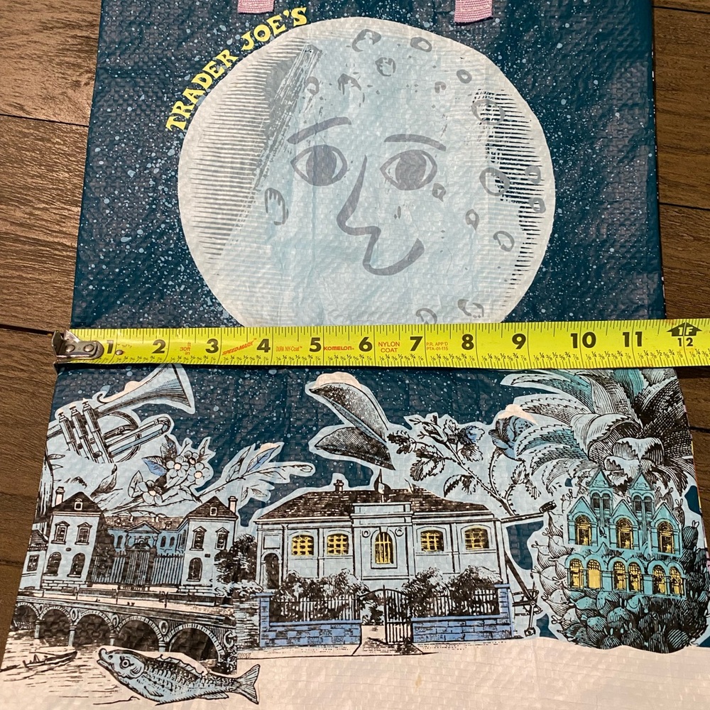 Trader Joe's 2016 Moon Reusable Bag Limited Edition Happy New Year Moon NEW NWOT - Picture 15 of 16